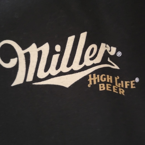 NWT - Officially Licensed Retro Miller Beer Tee - Picture 5 of 6